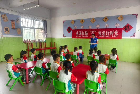 荥阳市高村乡第一中心小学阅读区