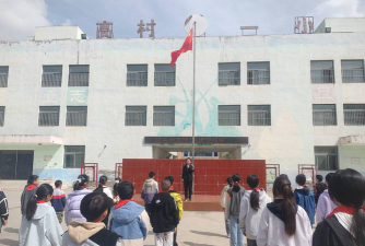 荥阳市高村乡第三中心小学阅读区