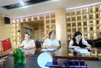 合肥光华学校阅读区