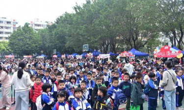 佛山市惠景小学阅读区