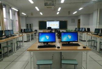 潍坊圣源高级中学阅读区