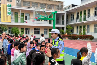 登封市第二中心小学阅读区