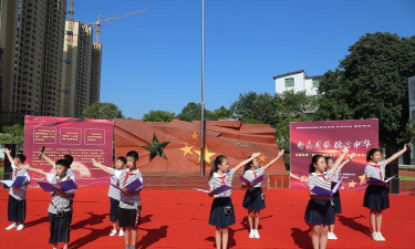衡阳市五星小学阅读区