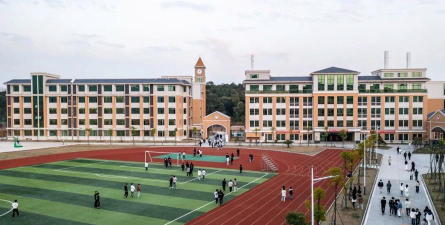 新余新兴产业工程学校阅读区
