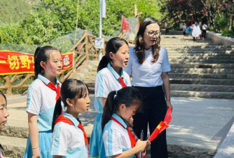 阳城区第一中心小学阅读区