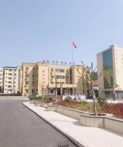 九江彭泽县旅游工业中等专业学校阅读区