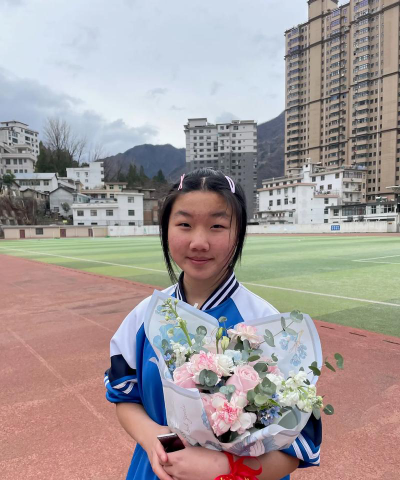 怀安乡中学阅读区