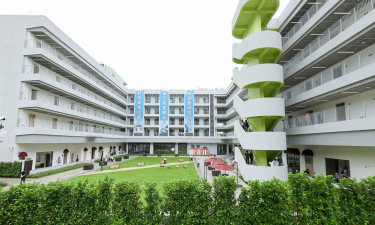 深圳荣根学校阅读区