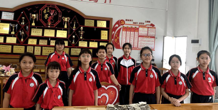 张槎街道下朗小学阅读区