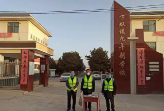 武威市凉州区下双乡中学阅读区
