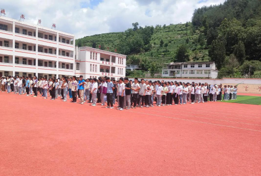 东光镇初级中学阅读区