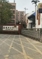 南庄镇堤田小学阅读区