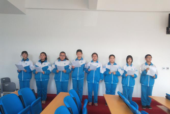 尚村中学阅读区