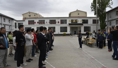 临汾乡宁县煤炭工业技工学校阅读区