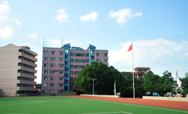 重庆郊县秀山土家族苗族自治县第一中学校阅读区