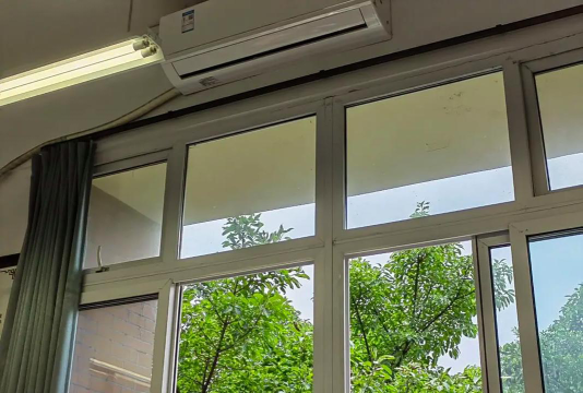 重庆市南川道南中学校阅读区