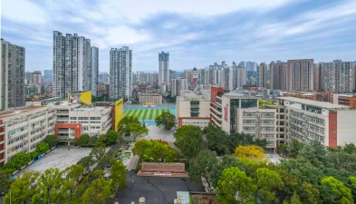 重庆市第三十七中学校阅读区