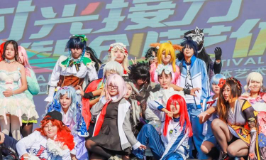 威海市晋大技工学校阅读区