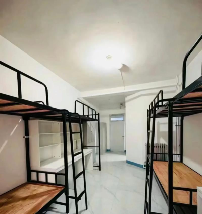 青岛市捷能技术学校阅读区