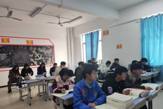 滨州菏泽市牡丹区职业中等专业学校阅读区