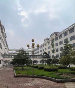 滨州菏泽卫生学校阅读区