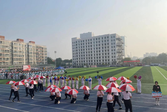 北京首都师范大学附属中学（通州校区）阅读区