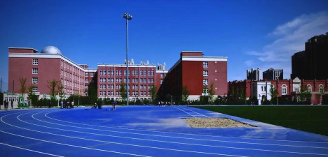 北京市第八中学京西校区阅读区