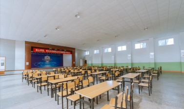 青岛市机械职业中等专业学校阅读区