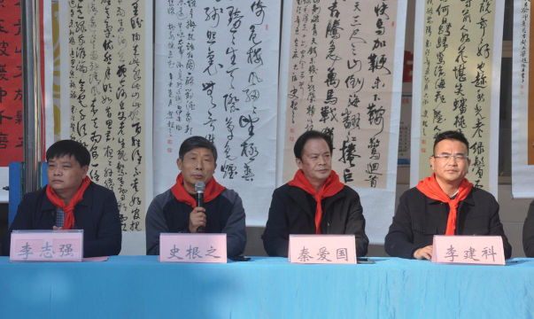 开封市阳光街小学阅读区