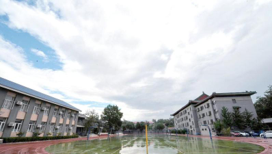 北京市第二十七中学阅读区