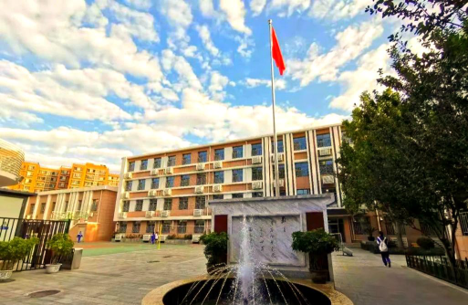北京广渠门中学阅读区