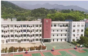 衡阳南岳职业中等专业学校阅读区