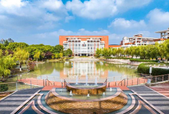 上海市奉贤中学阅读区