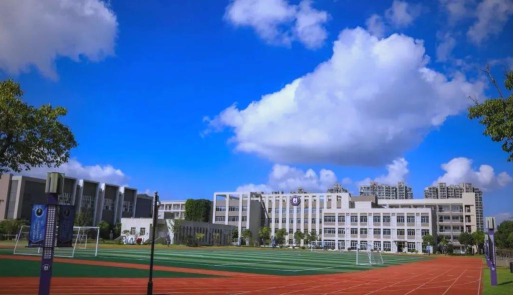 上海大学附属南翔高级中学阅读区