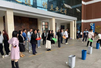 嘉兴海宁技师学院阅读区
