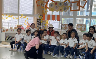四川省直属机关西马棚幼儿园阅读区