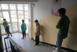 平顶山鲁山中等专业学校阅读区