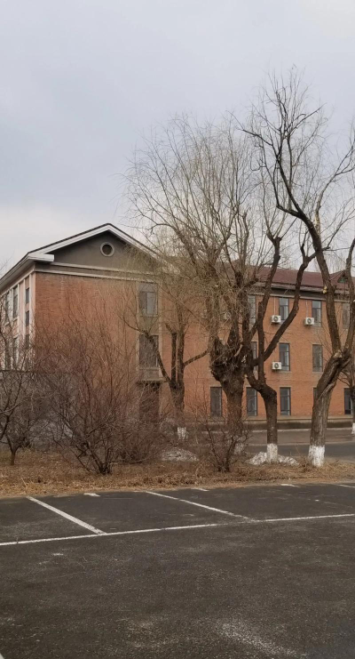 辽源市第十中学阅读区