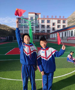 旦马乡初级中学阅读区