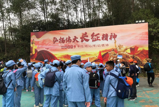 西南街道第六小学阅读区