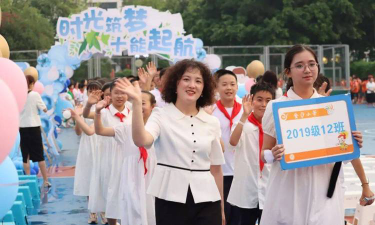 长沙市开福区金沙小学阅读区