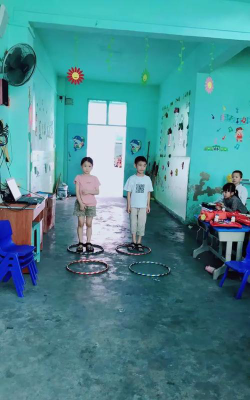 揭东县霖磐镇中心幼儿园阅读区