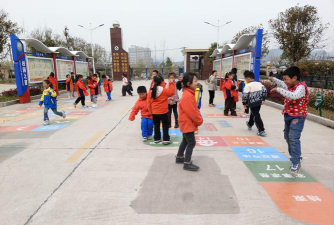 合川市张桥镇罗盘村幼儿园阅读区