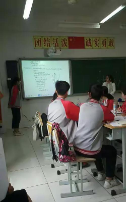 河北省廊坊市固安县东湾乡东湾中学阅读区
