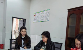 长沙市宁乡县坝塘保安小学阅读区