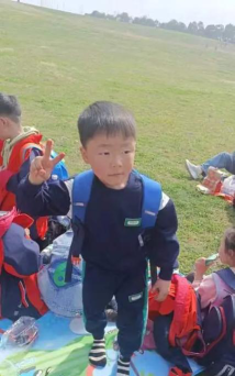 武汉市青山区钢城八小阅读区