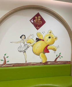 成都蜀汉路347号的奇卡早教中心阅读区