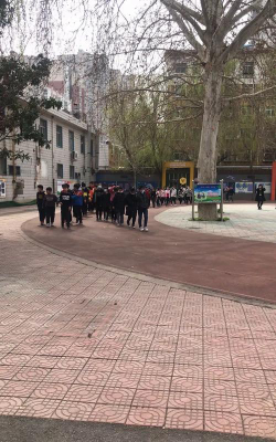 洛阳市涧西区青岛路小学阅读区
