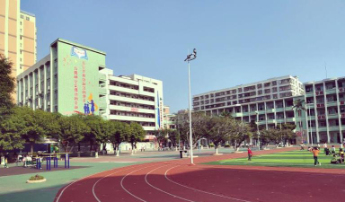 高明区荷城街道石洲小学阅读区