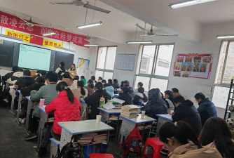 西坪中学阅读区